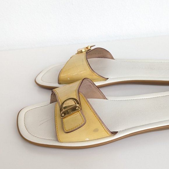 LOUIS VUITTON LEATHER WOMEN'S SANDALS - Picture 4 of 16